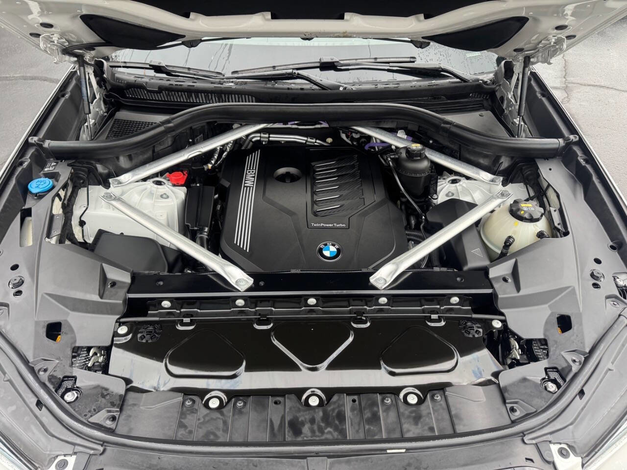 Used 2022 BMW X5 xDrive40i w/ M Sport Package image 20