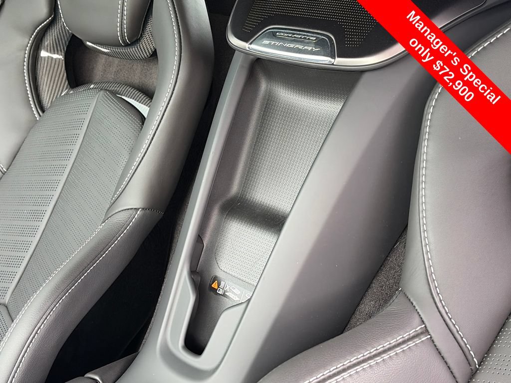 Used 2025 Chevrolet Corvette Stingray Preferred Cpe w/ Stealth Interior Trim Package RWD image 22