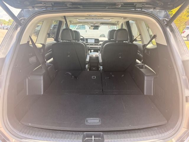 Used 2025 Kia Telluride S FWD image 19