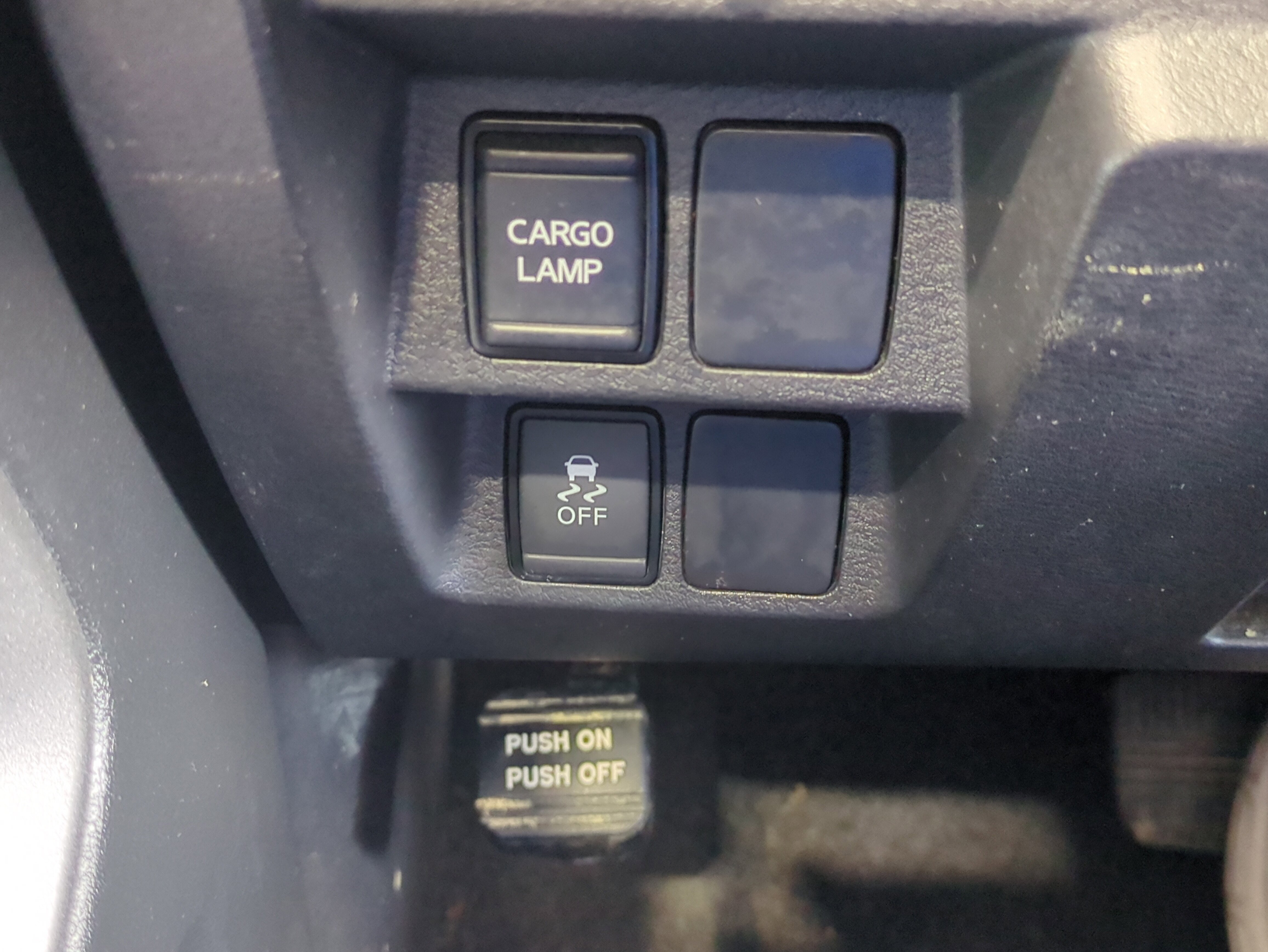 Used 2023 Nissan Frontier SV image 27