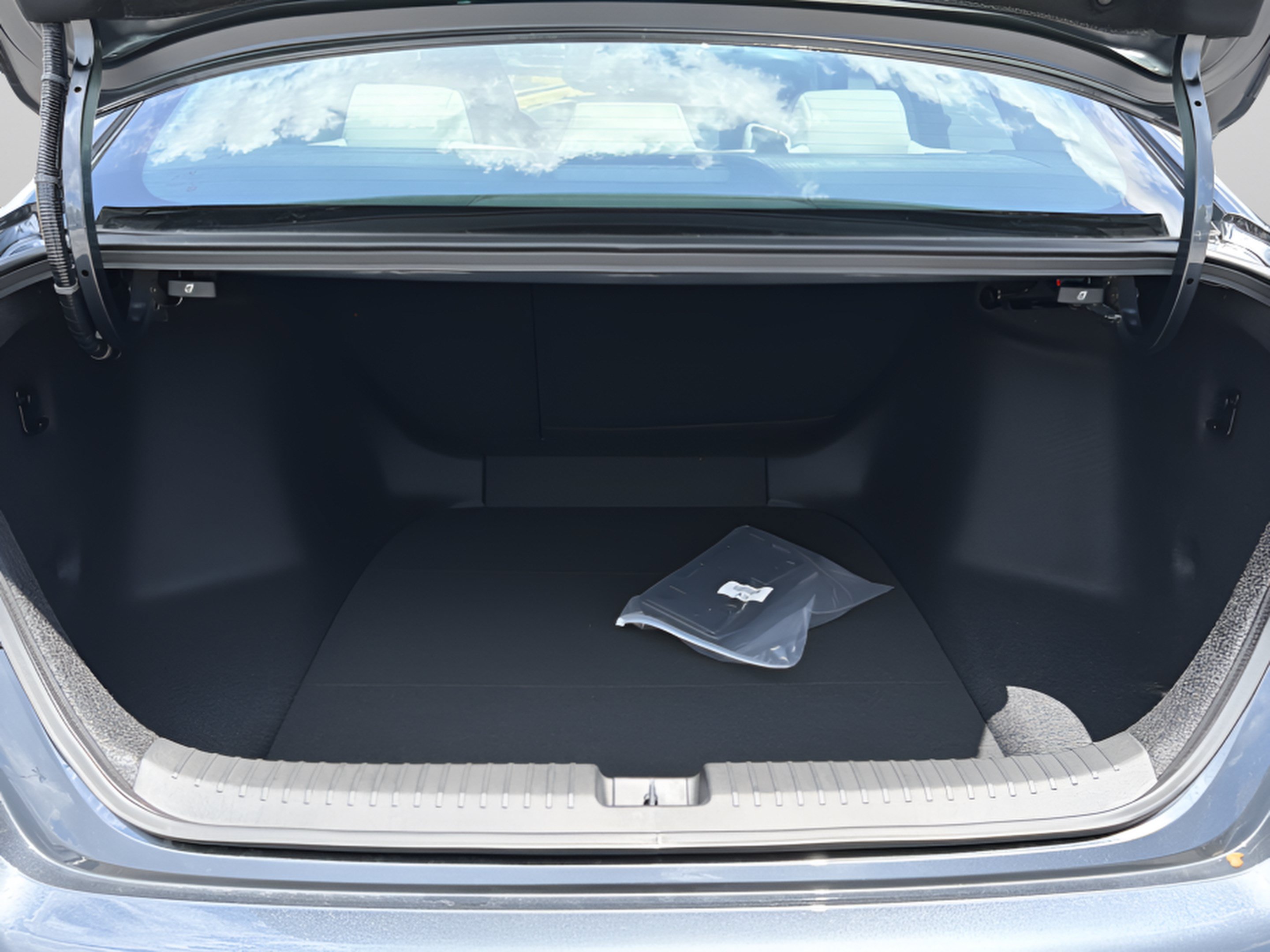 New 2026 Honda Accord SE image 28