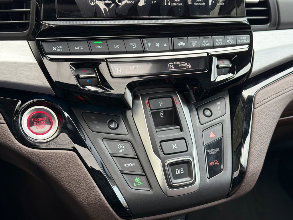 New 2026 Honda Odyssey Touring image 32