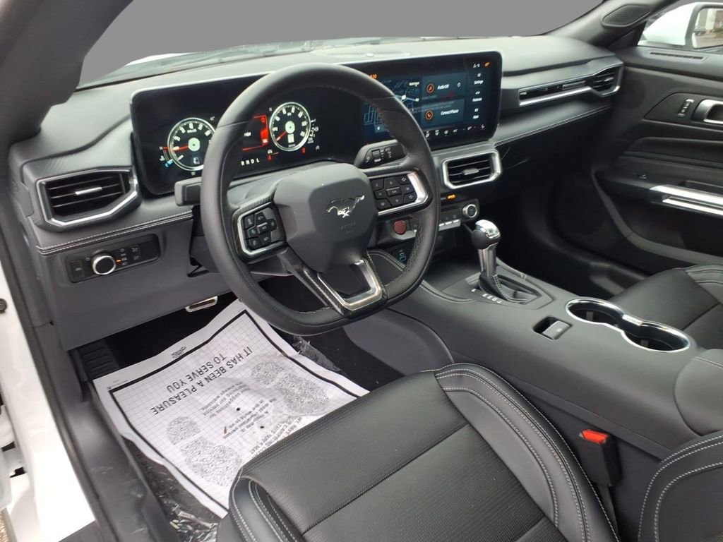 New 2025 Ford Mustang Premium image 5