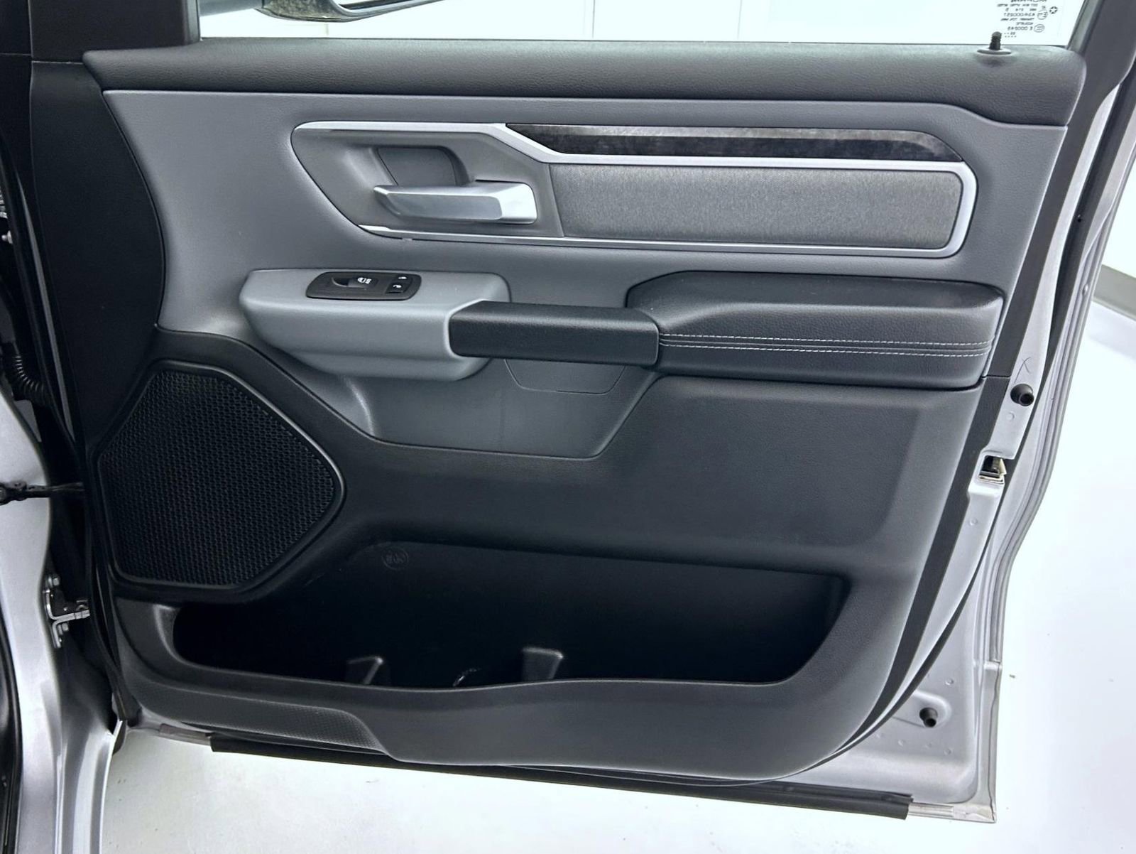 Certified 2022 RAM 1500 Big Horn image 16