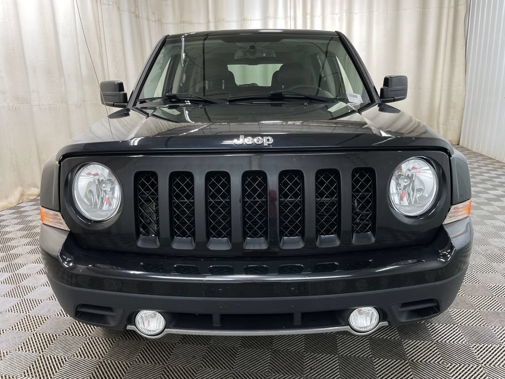 Used 2017 Jeep Patriot High Altitude AWD/4WD image 8