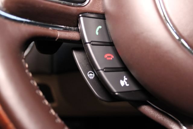 Used 2015 Jaguar XJ L Portfolio RWD image 23