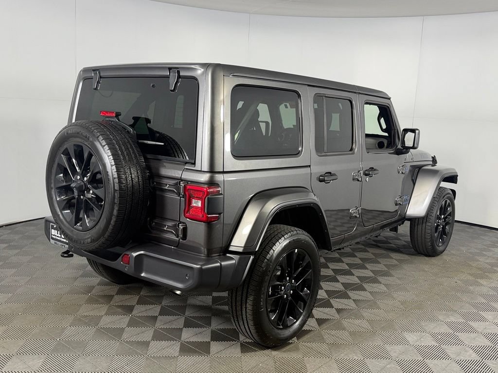 Certified 2025 Jeep Wrangler Unlimited Sahara w/ Safety Group AWD/4WD image 7