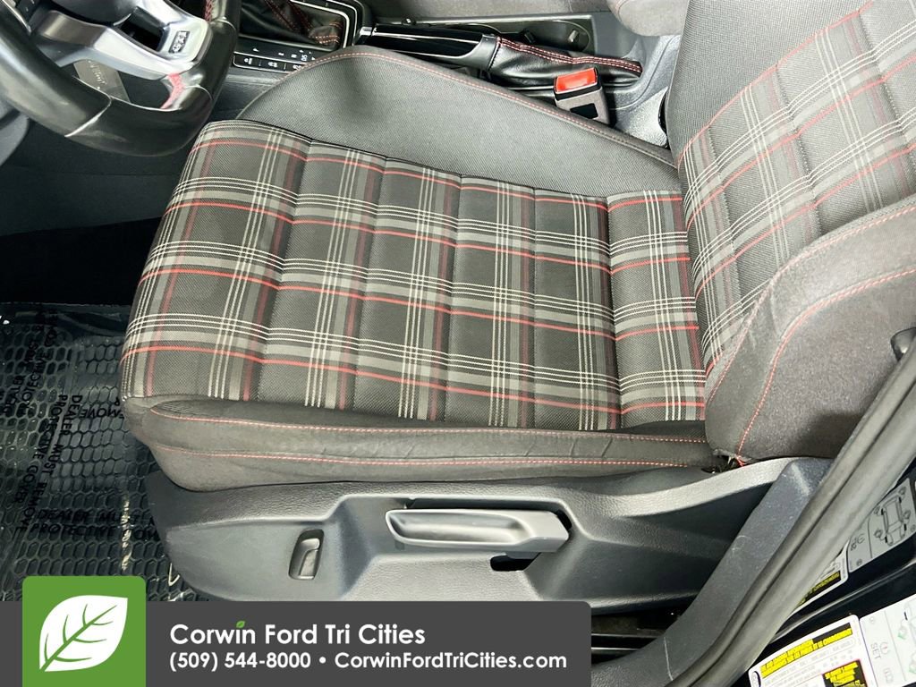 Used 2018 Volkswagen GTI S FWD image 22