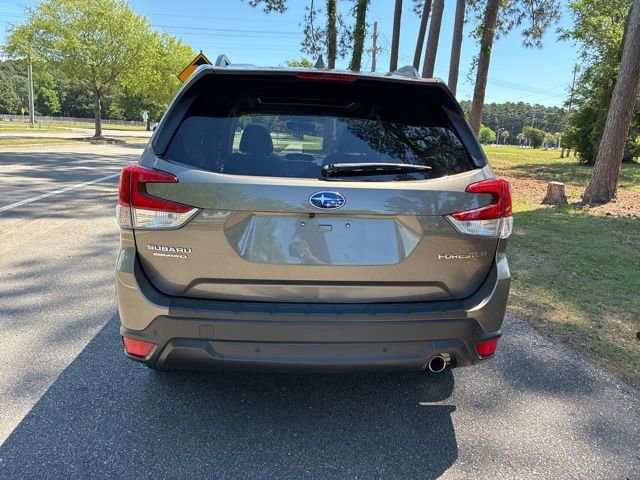 Used 2019 Subaru Forester Limited w/ Popular Package #3 AWD/4WD image 5