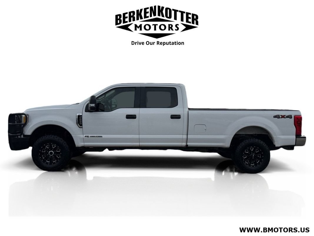 Used 2017 Ford F250 XL w/ Power Equipment Group AWD/4WD image 6