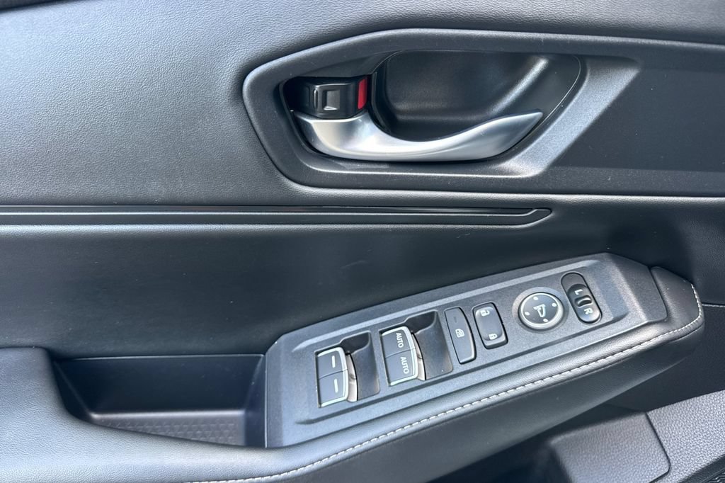 Certified 2025 Honda Accord Sport image 5
