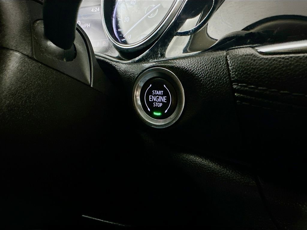 Used 2020 Buick Encore GX Select image 27
