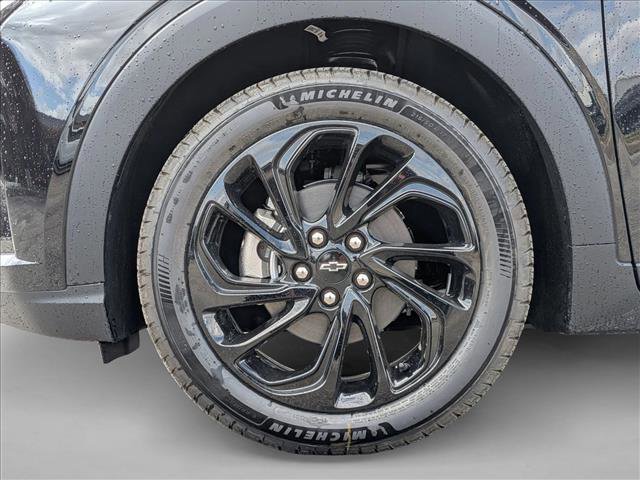 New 2027 Chevrolet Bolt RS image 18