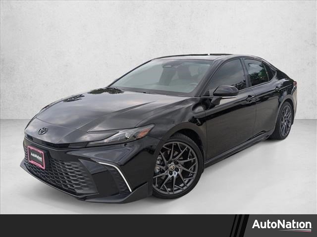 Used 2025 Toyota Camry SE w/ Multimedia Upgrade Package