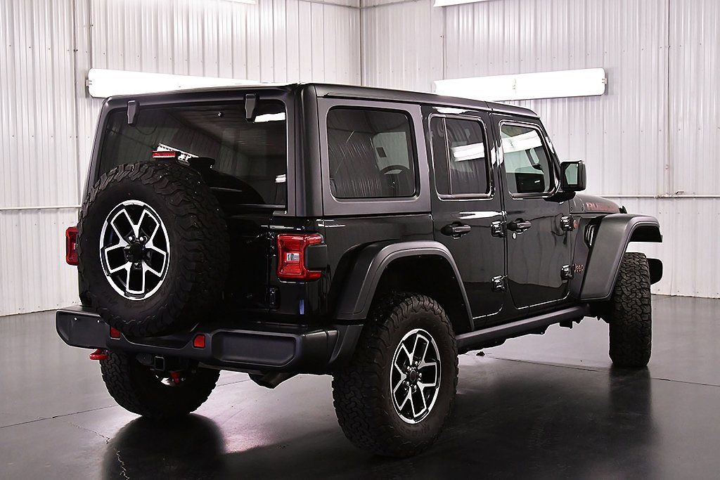 Used 2024 Jeep Wrangler Unlimited Rubicon image 7