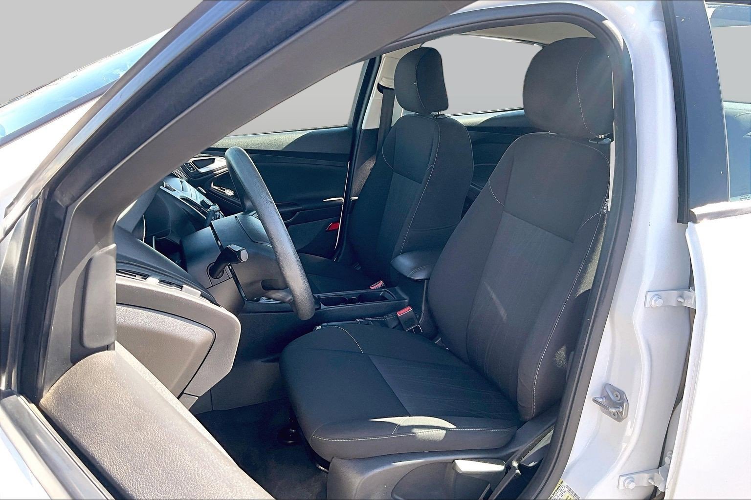 Used 2017 Ford Focus SE image 23