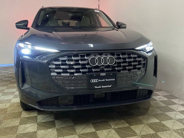 New 2025 Audi Q5 Prestige image 2