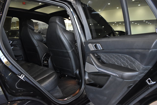 Used 2021 BMW X5 M w/ Executive Package image 30