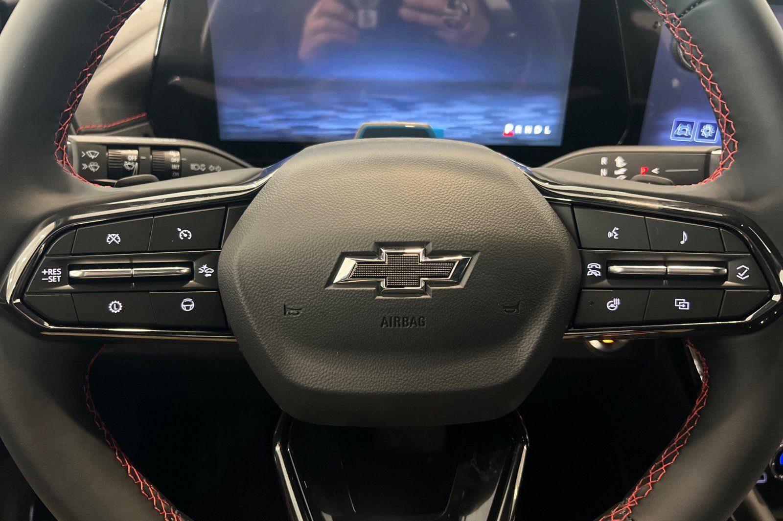 New 2026 Chevrolet Traverse RS image 23