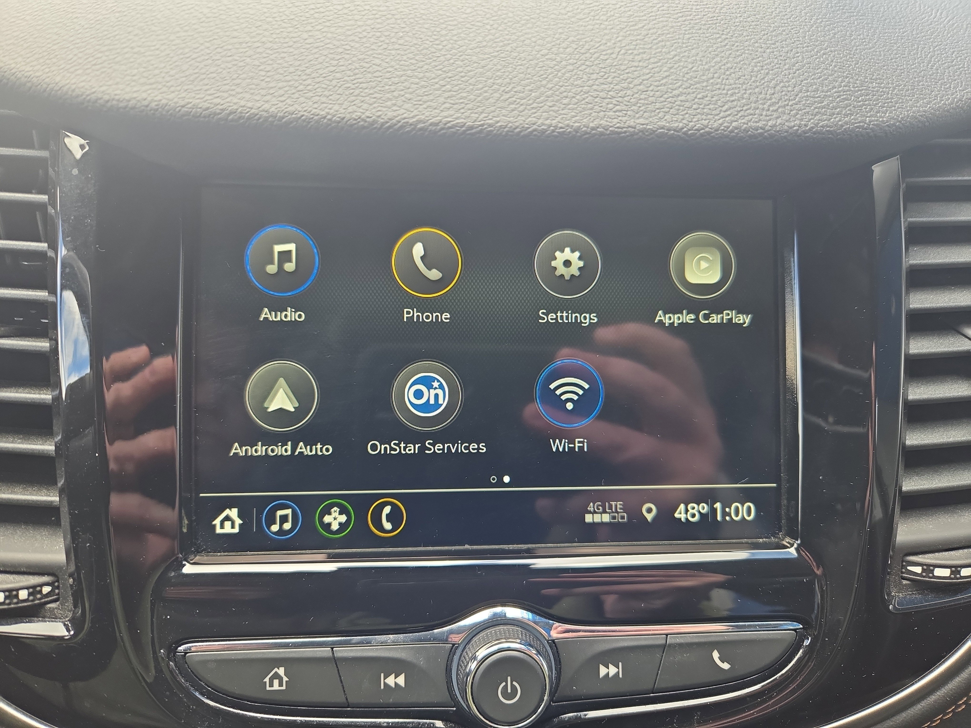Used 2019 Chevrolet Trax LT w/ LT Convenience Package AWD/4WD image 19