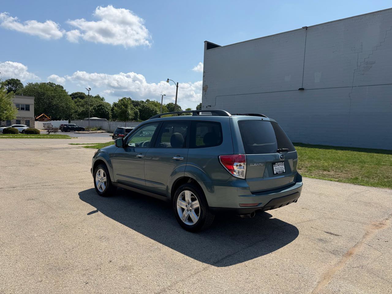 Used 2009 Subaru Forester 2.5X Limited AWD/4WD image 5