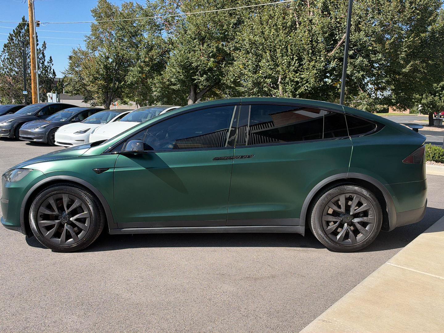 Used 2022 Tesla Model X AWD/4WD image 5