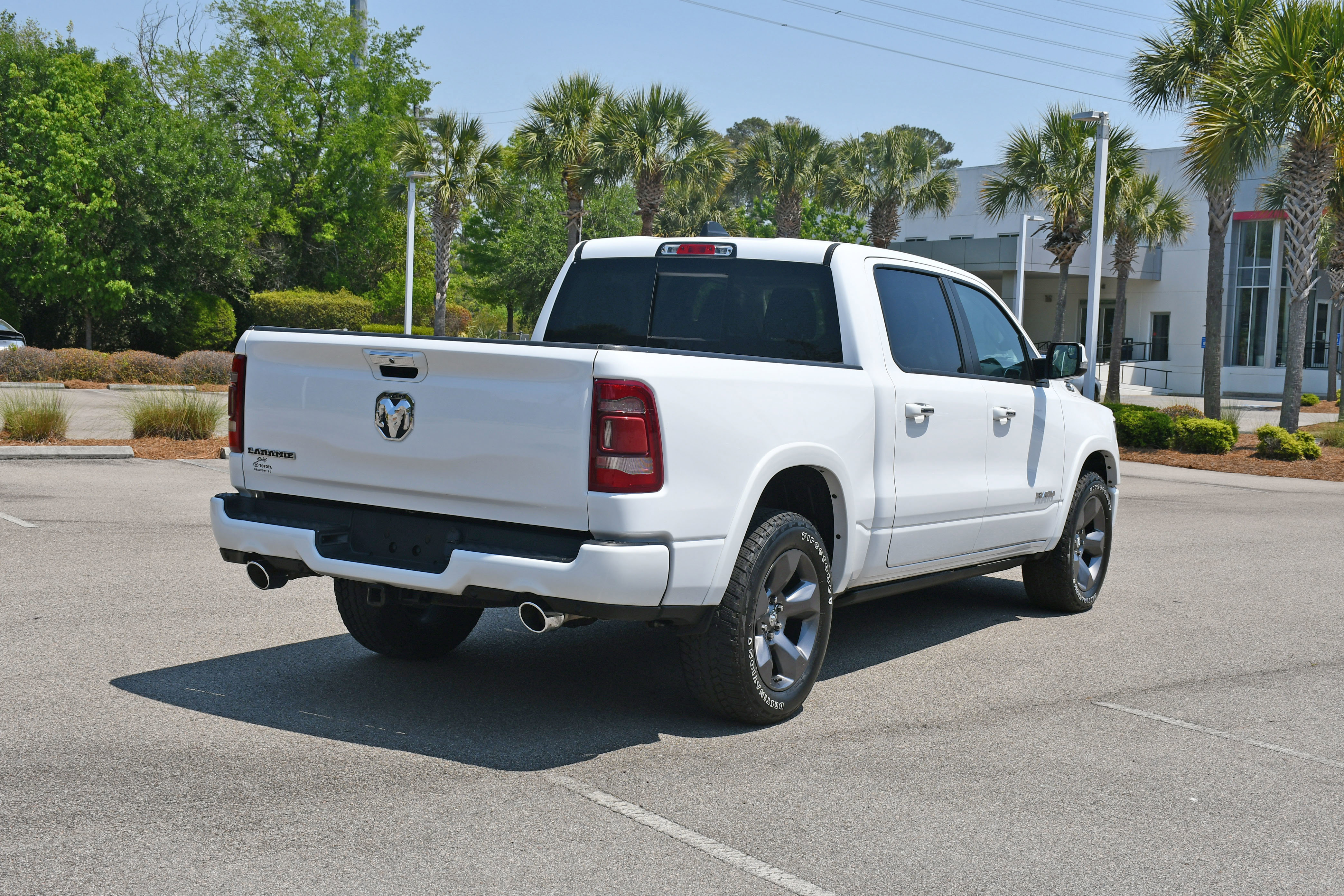 Used 2022 RAM 1500 Laramie w/ Laramie Southwest Edition RWD image 3