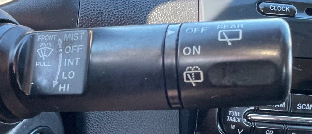 Used 2014 MAZDA MAZDA2 Sport FWD image 17