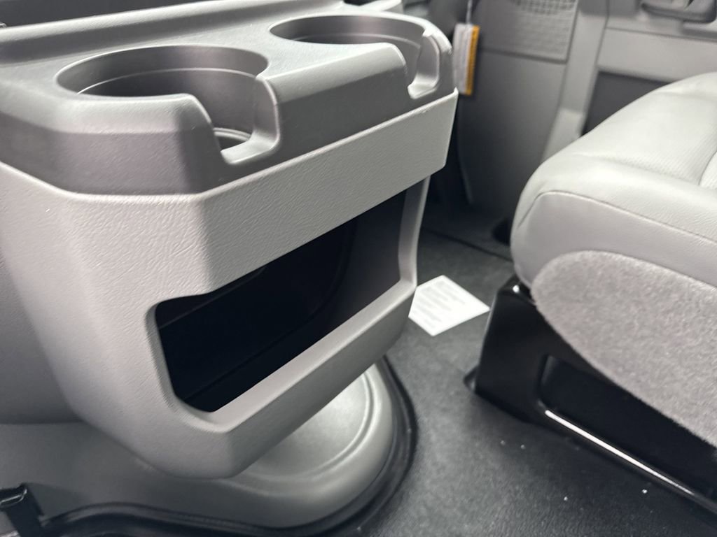 New 2026 Ford E-350 and Econoline 350 Super Duty w/ Power Equipment Group image 42