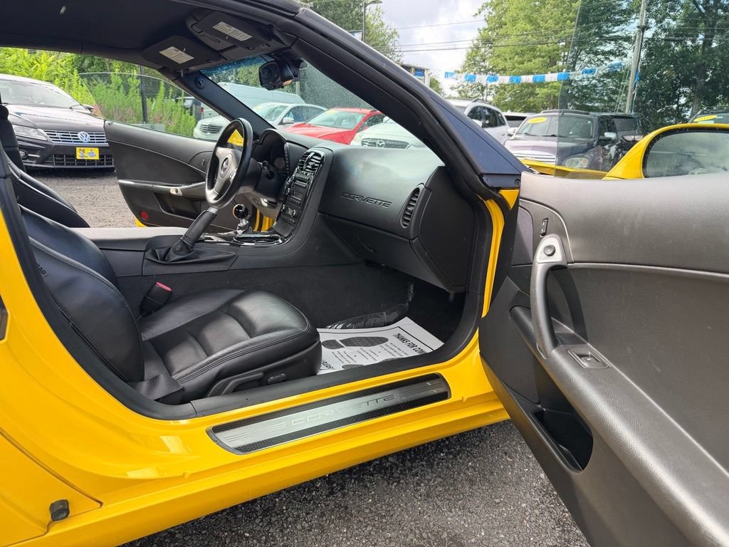 Used 2011 Chevrolet Corvette Grand Sport RWD image 25