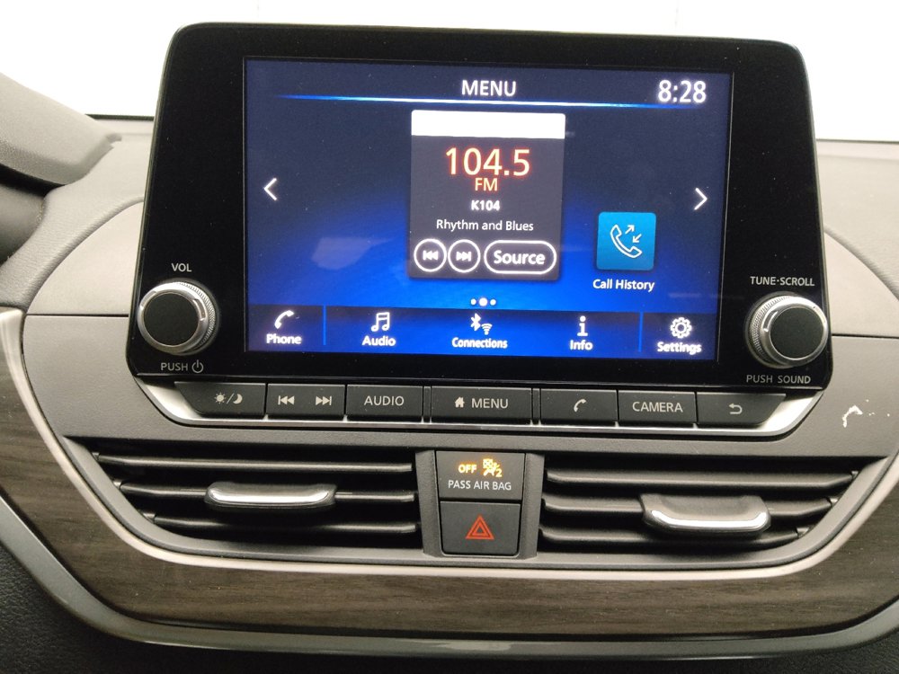 Used 2024 Nissan Altima 2.5 SV image 25