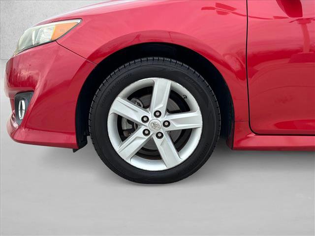 Used 2013 Toyota Camry SE image 21