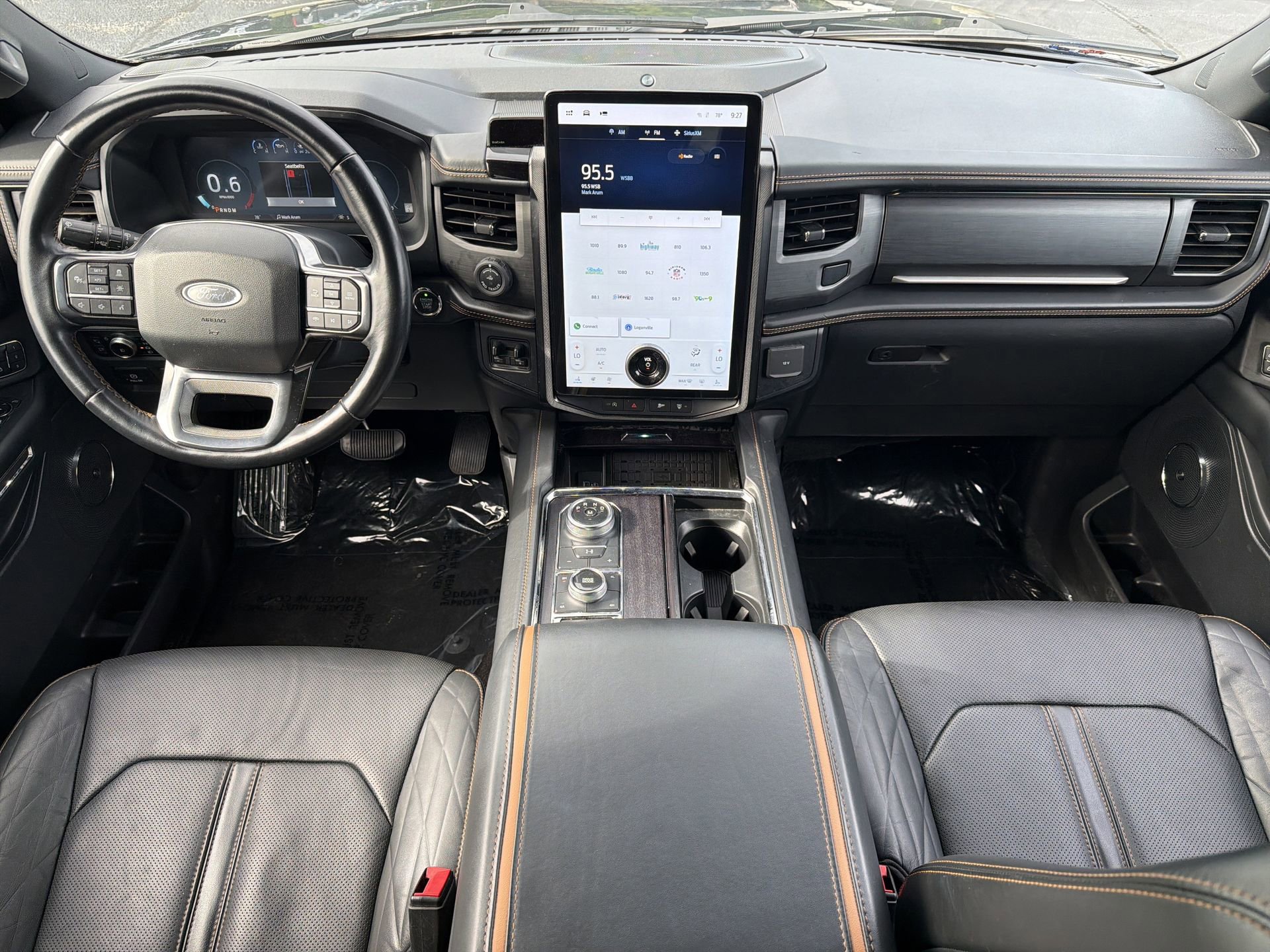 Certified 2022 Ford Expedition Platinum AWD/4WD image 2