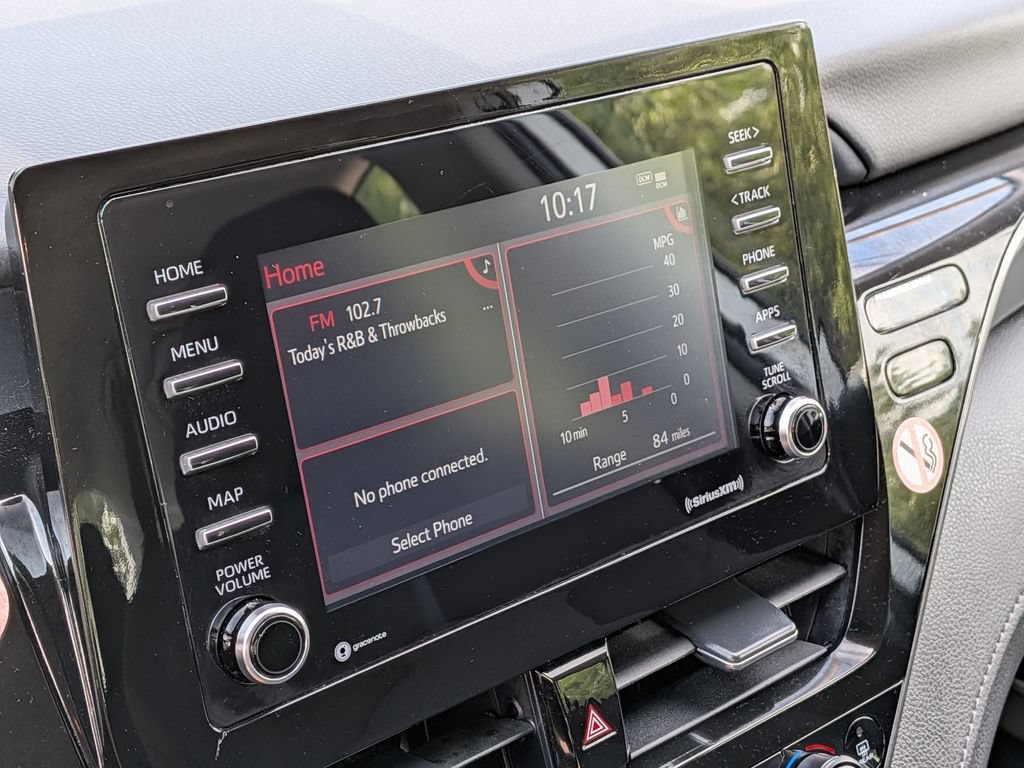 Used 2024 Toyota Camry LE FWD image 9