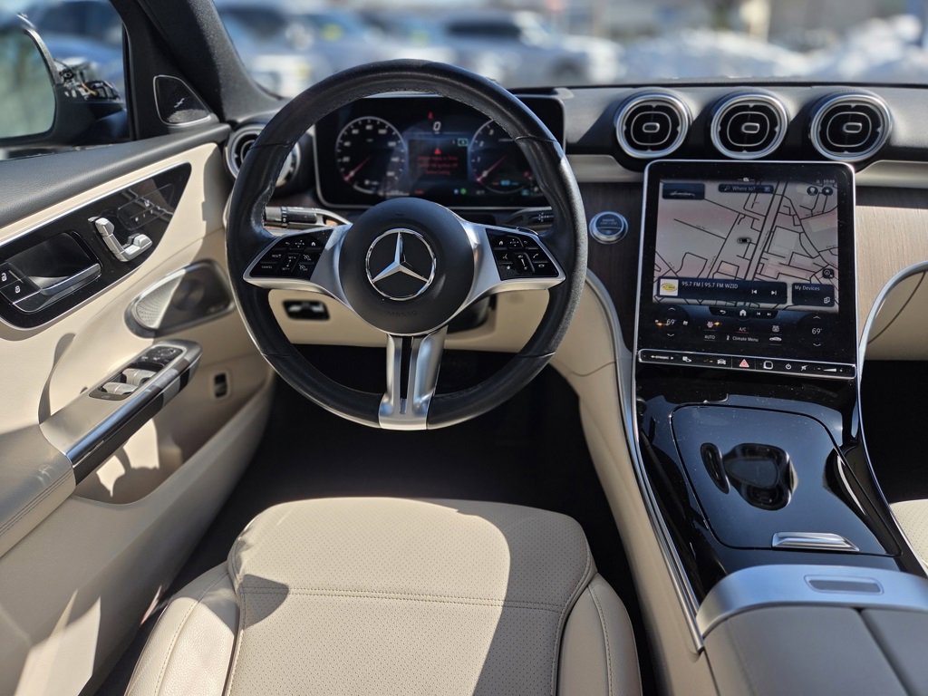 Used 2022 Mercedes-Benz C 300 4MATIC Sedan w/ Pinnacle Trim Package image 21