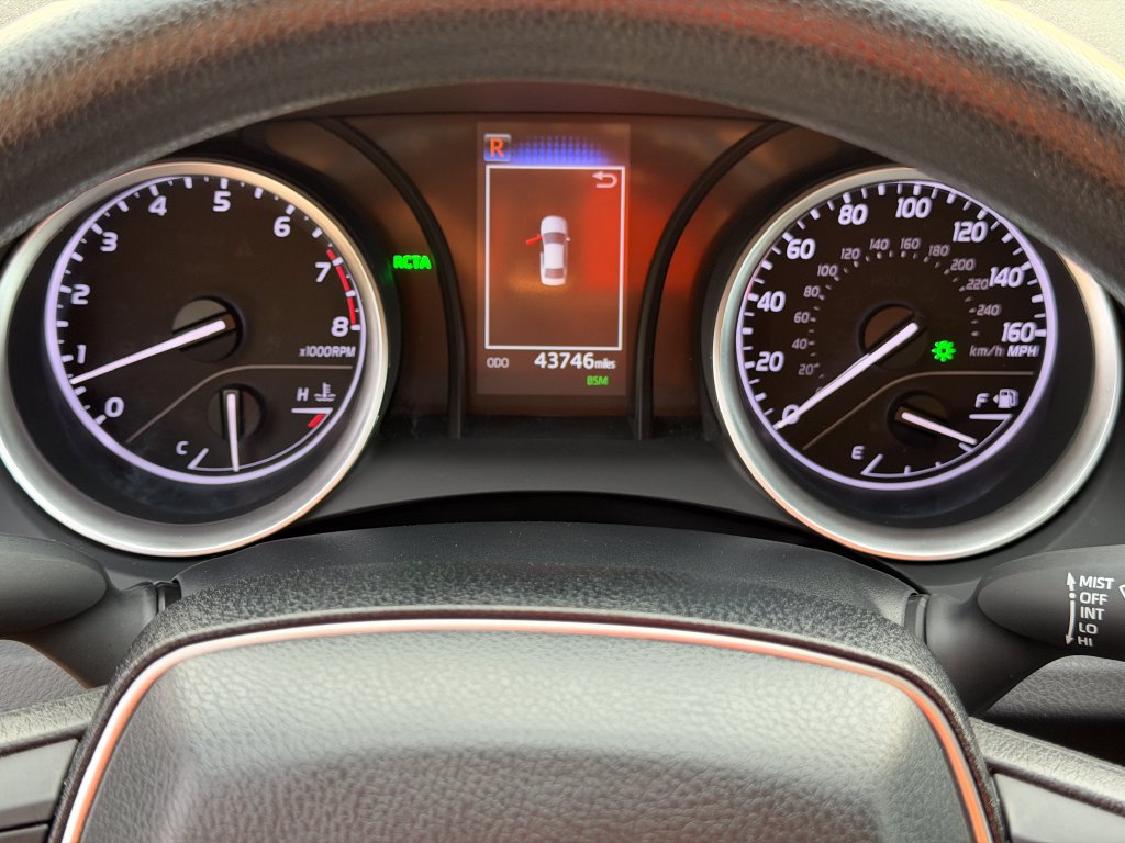 Used 2024 Toyota Camry LE FWD image 17
