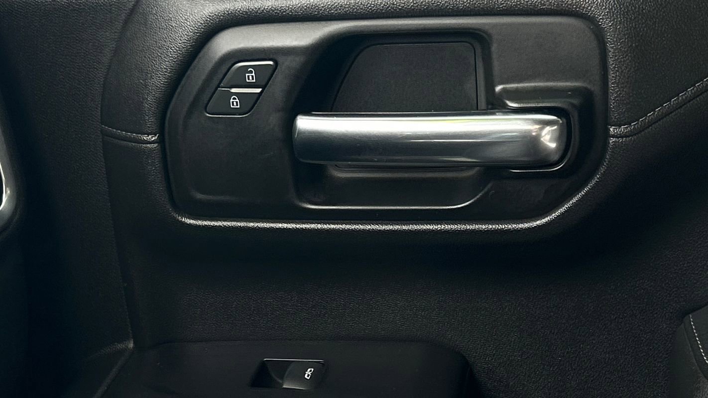 Used 2019 GMC Sierra 1500 SLT w/ SLT Premium Plus Package image 34