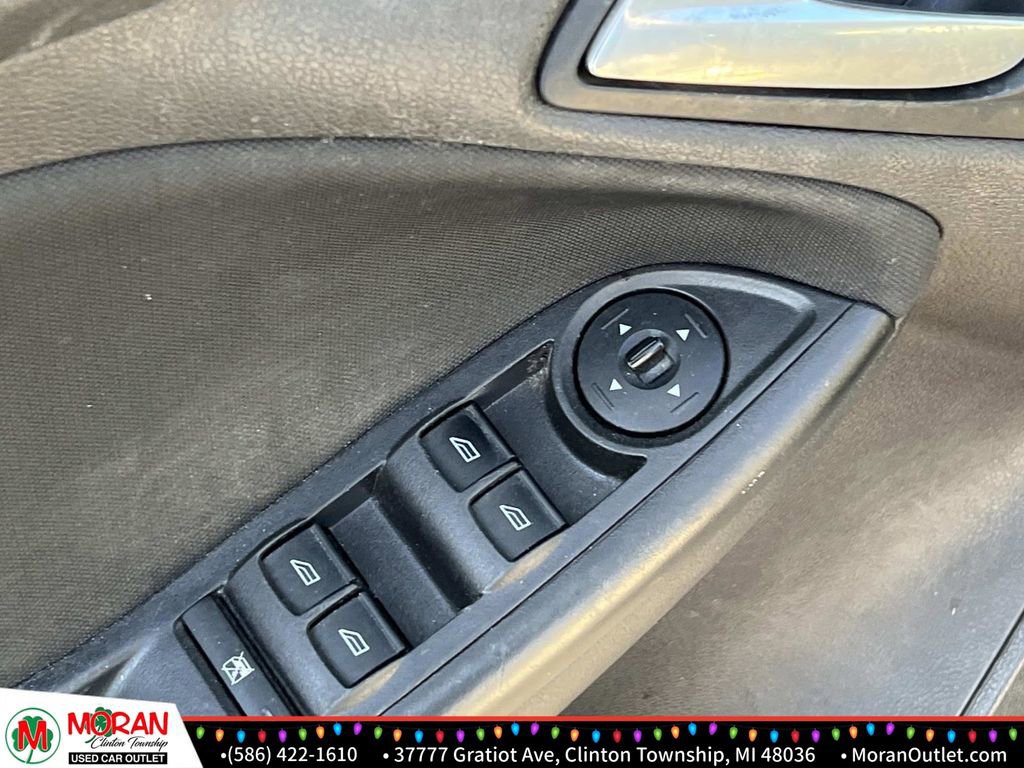 Used 2015 Ford Focus SE image 13