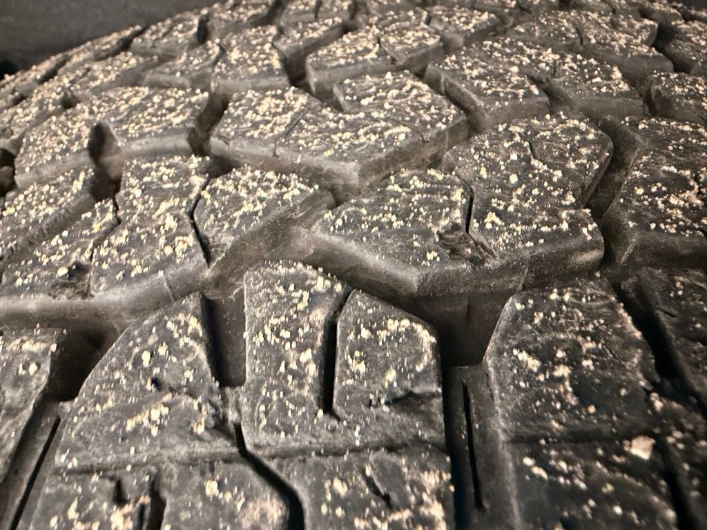 Used 2024 GMC Sierra 3500 AT4 w/ AT4 Premium Plus Package image 14