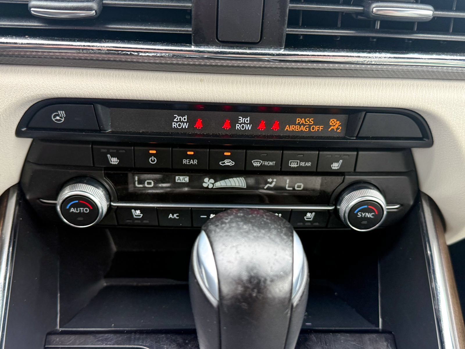 Used 2022 MAZDA CX-9 Signature AWD/4WD image 28