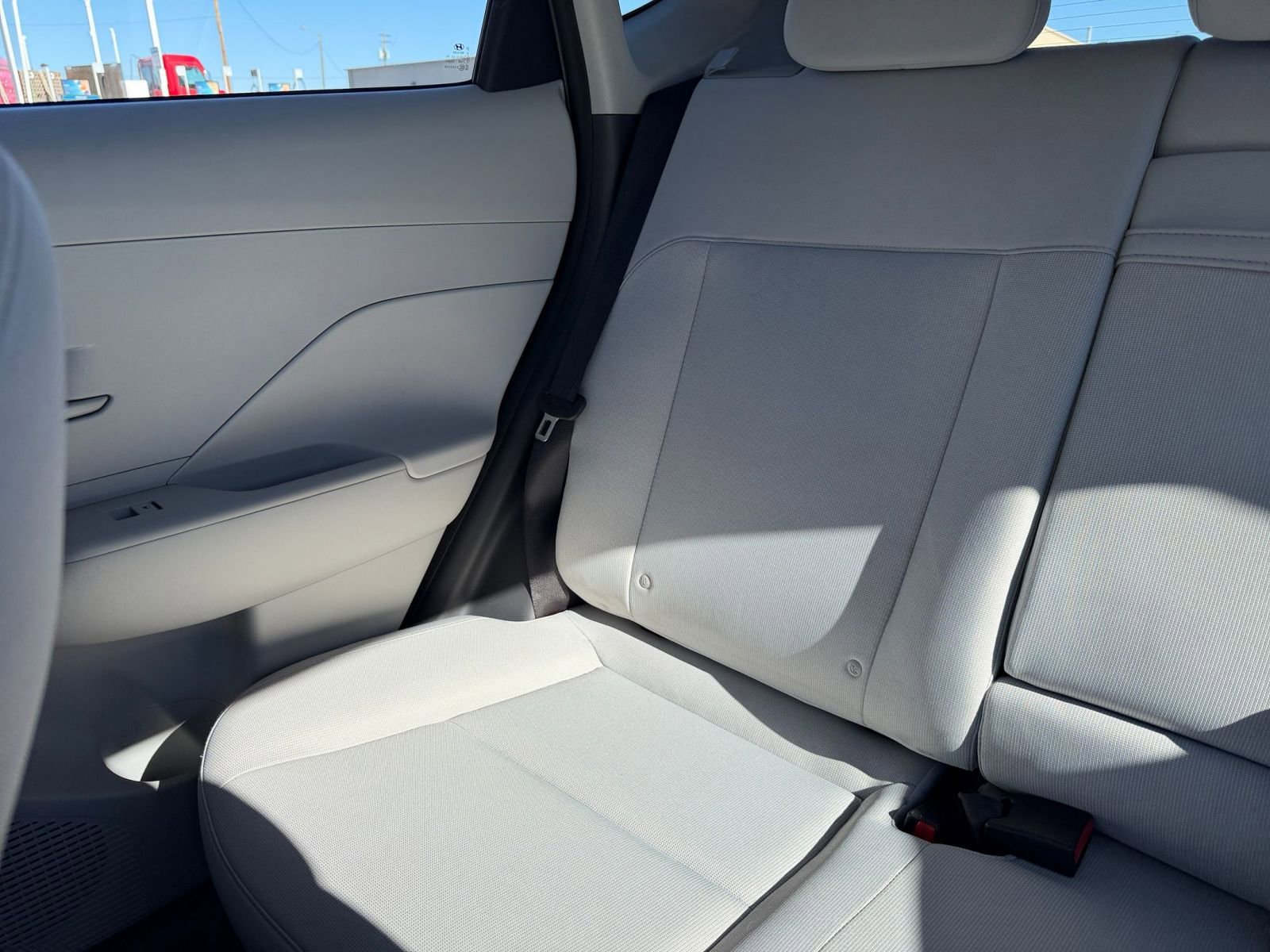 Used 2025 Hyundai Kona SEL image 39