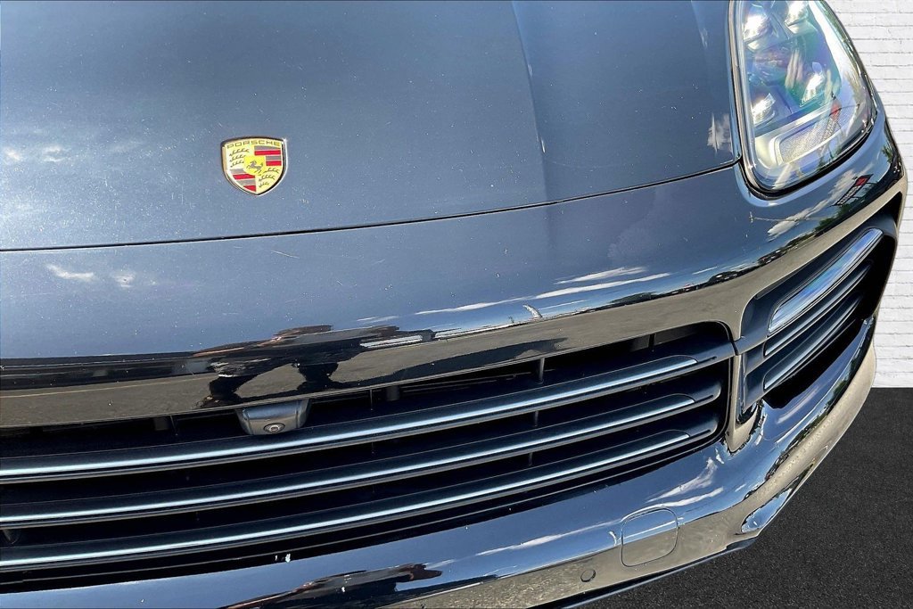 Used 2023 Porsche Cayenne S AWD/4WD image 28
