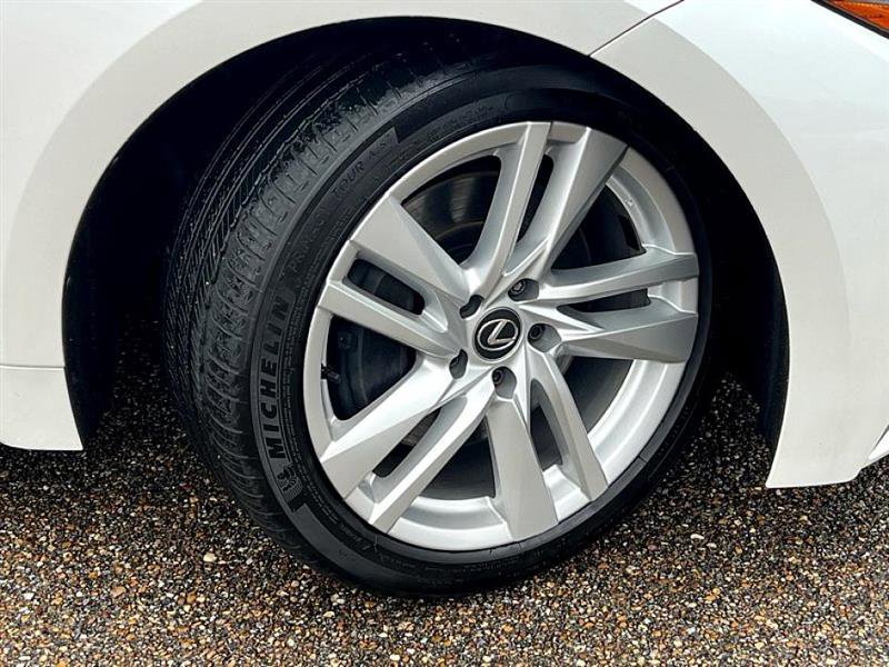 Used 2025 Lexus IS 300 w/ Comfort Package image 50