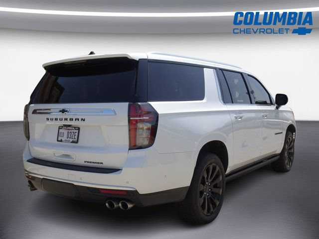 Used 2024 Chevrolet Suburban Premier w/ Advanced Technology Package AWD/4WD image 3