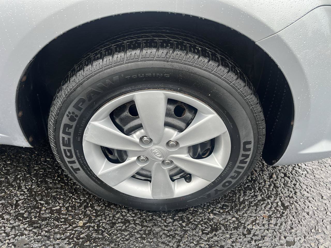 Used 2011 Kia Rio LX FWD image 12