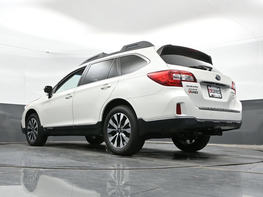 Used 2017 Subaru Outback 2.5i Limited AWD/4WD image 46