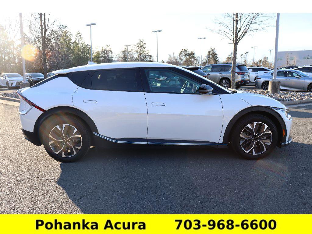 Used 2022 Kia EV6 Light image 8