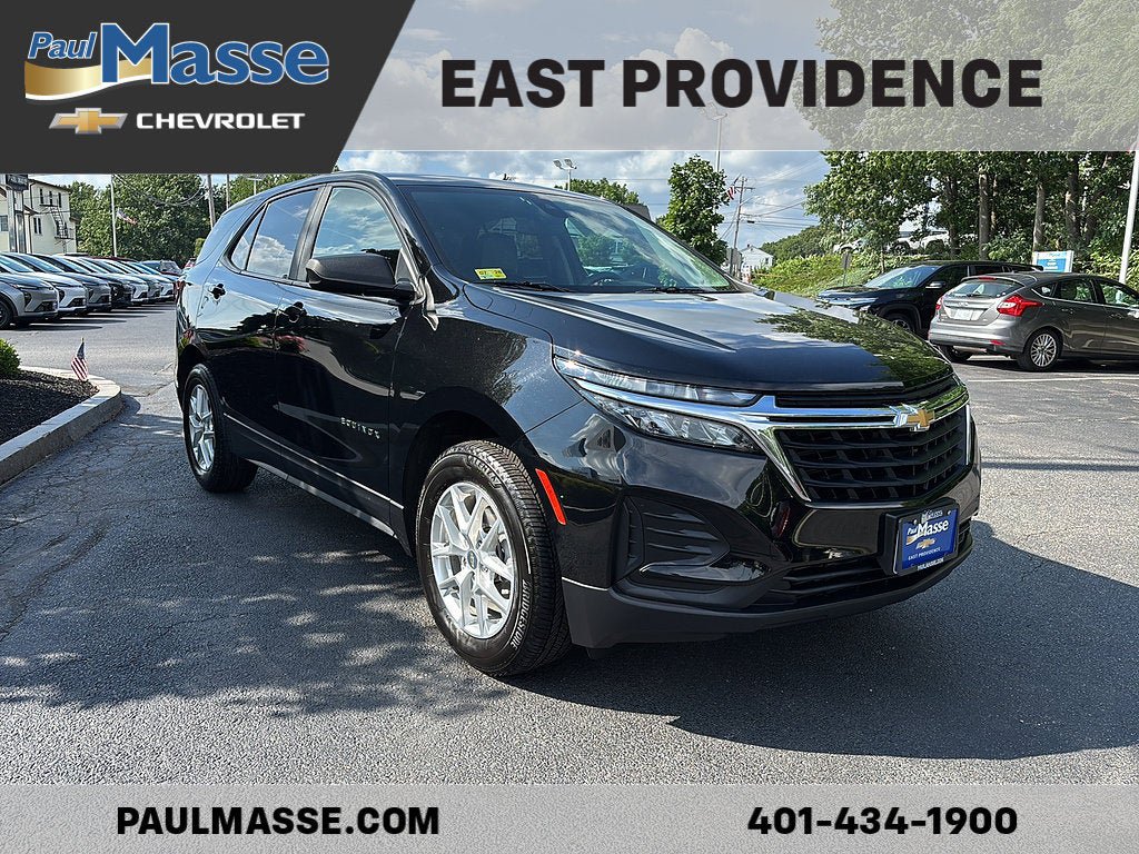 Used 2024 Chevrolet Equinox LS AWD/4WD image 3