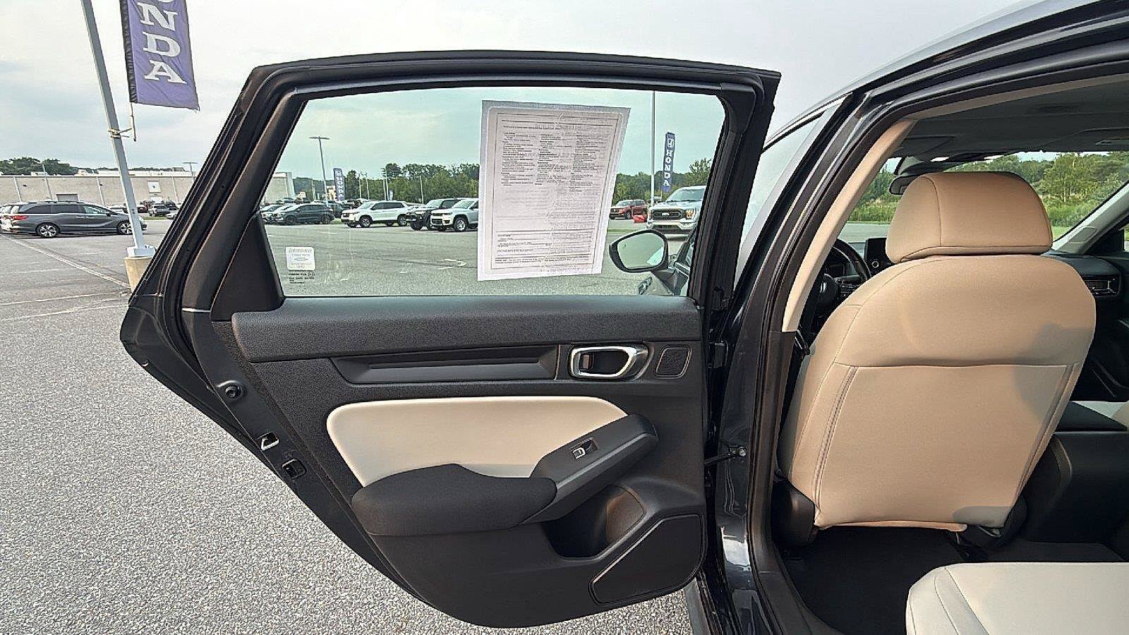 Used 2024 Honda Civic EX image 21