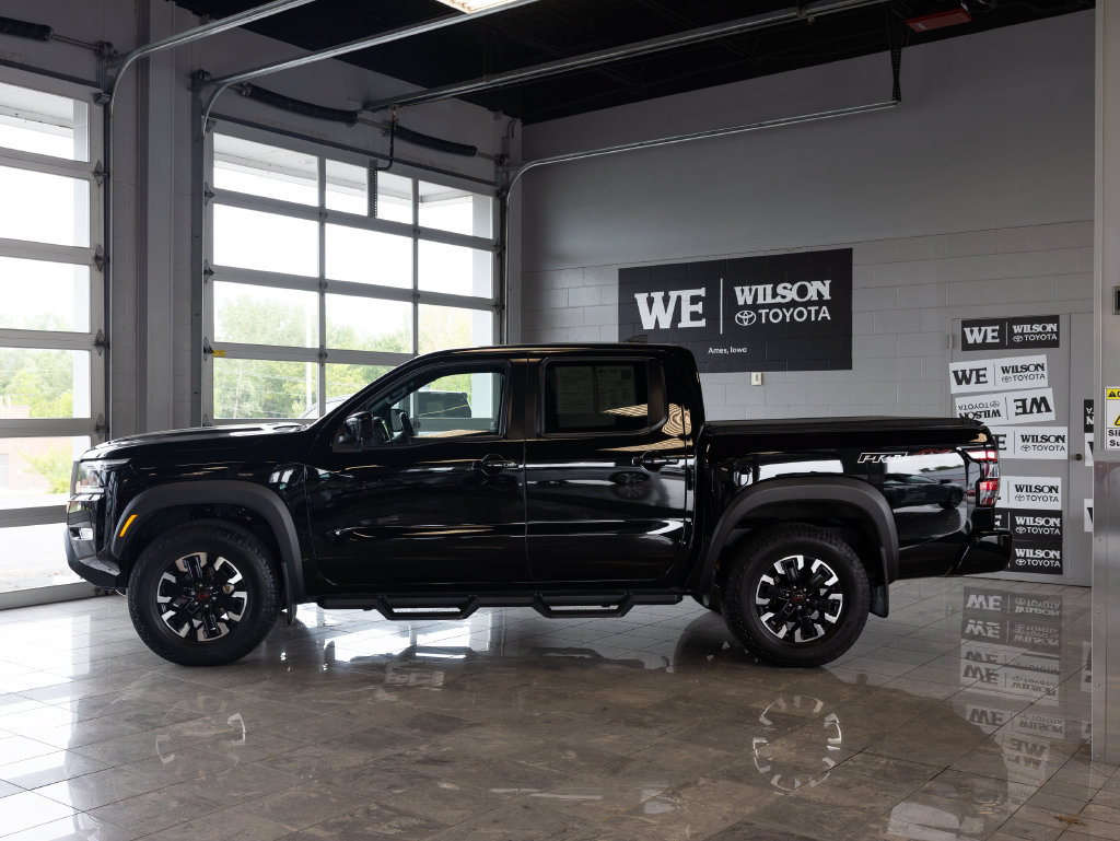 Used 2023 Nissan Frontier PRO-4X w/ Pro Convenience Package AWD/4WD image 1
